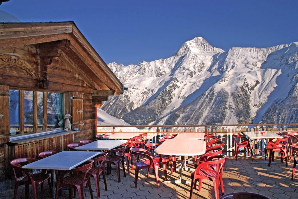 Alpenhotel Zur Wildi Lauchernalp Wiler Exterior photo
